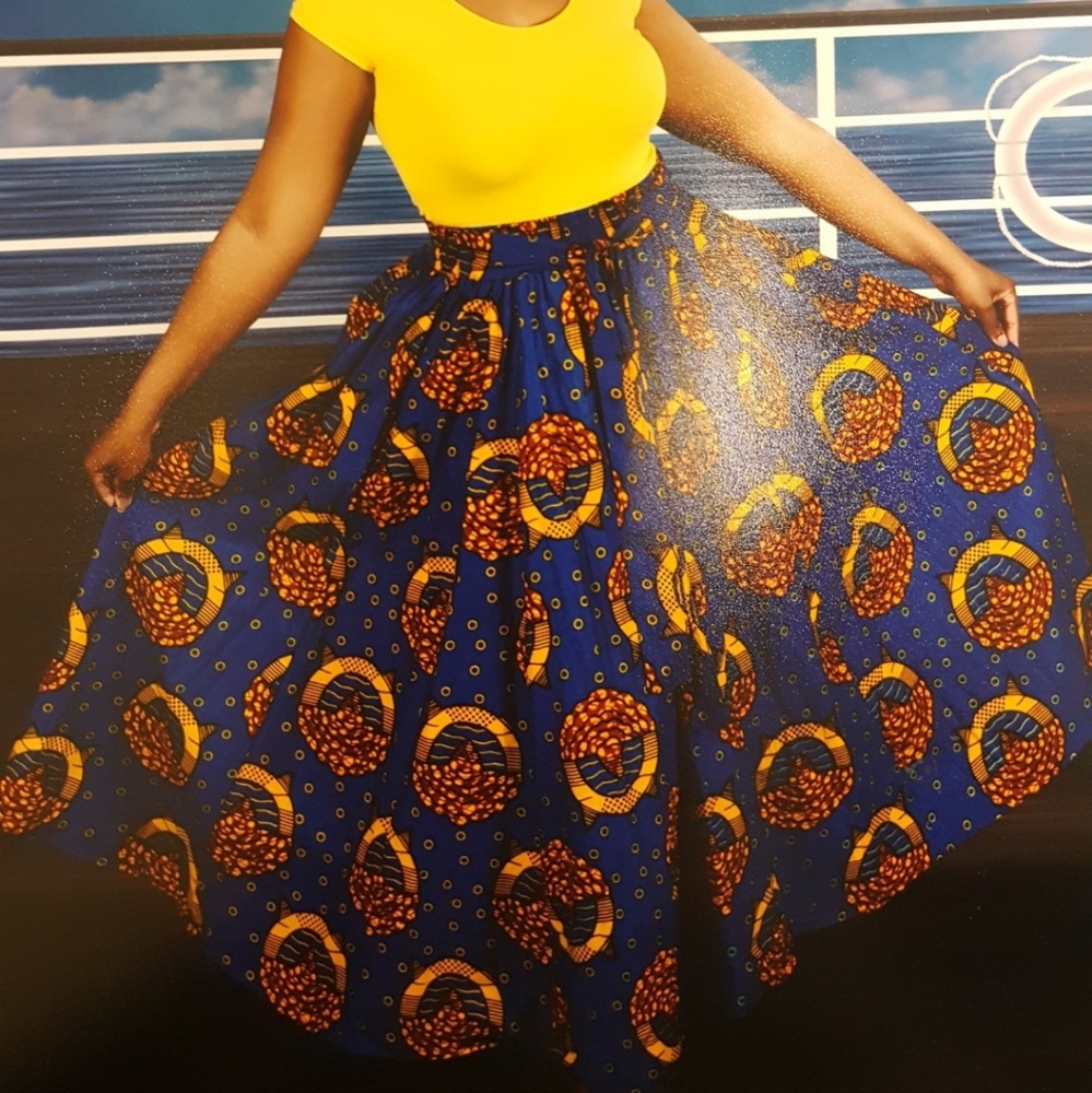 Beautiful Vibrant Stretch Waist Skirt (one size fits most)